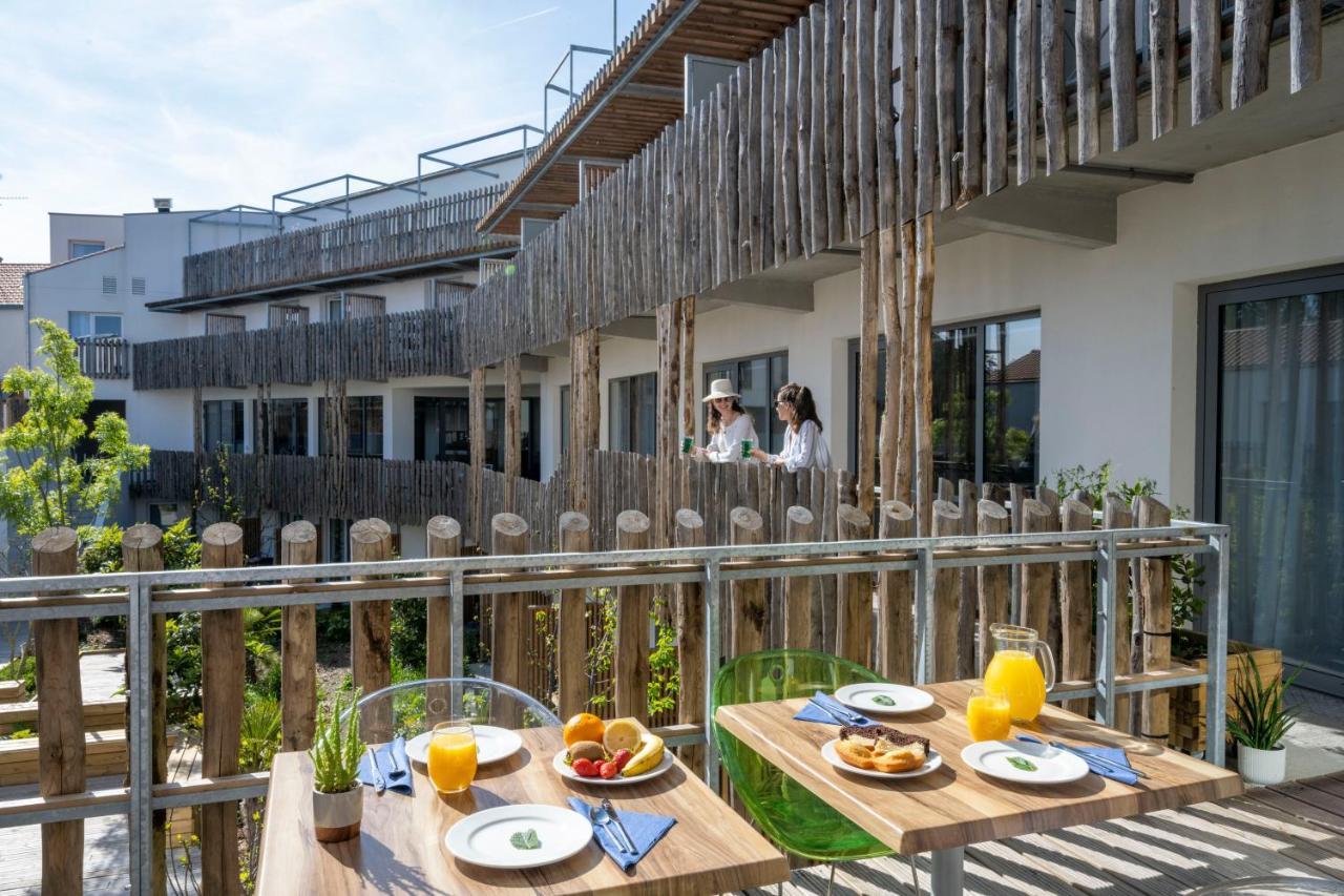 Athome Residence Et Spa Ла-Рошель Екстер'єр фото