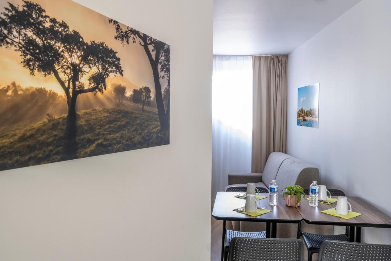 Athome Residence Et Spa Ла-Рошель Екстер'єр фото